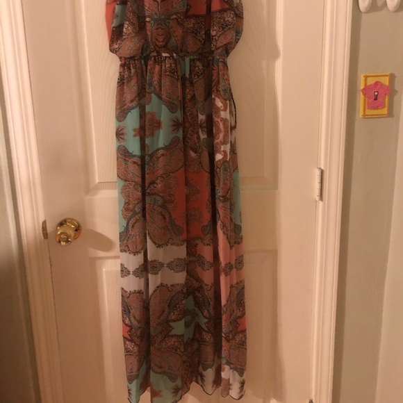 Summer Maxi Dress - Picture 2 of 4